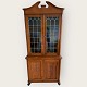 Moster Olga - 
Antik og Design 
presents: 
Mahogany 
Cutlery cabinet
with glass 
panes
*DKK 3200