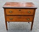 Pegasus – Kunst 
- Antik - 
Design 
presents: 
English 
Louis XVI 
mahogany chest 
of drawers, 
circa 1780