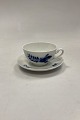 Danam Antik 
presents: 
Royal 
Copenhagen Bleu 
Royal Tea Cup 
No. 9947