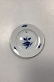 Danam Antik 
presents: 
Royal 
Copenhagen Bleu 
Royal Side 
Plate, Small 
No. 14010