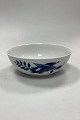 Danam Antik 
presents: 
Royal 
Copenhagen Bleu 
Royal Serving 
Bowl No. 14018