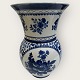 Moster Olga - 
Antik og Design 
presents: 
Aluminia
Eremitage
Large vase
*DKK 3000