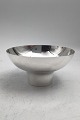Danam Antik 
presents: 
Georg 
Jensen Sterling 
Silver Bowl 
(No. 1045 B) 
Henning Koppel