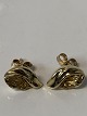 Antik Huset 
presents: 
Earrings 
in 8 carat 
gold.