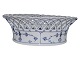 Antik K 
presents: 
Blue 
Fluted Full 
Lace
Oblong fruit 
basket from 
1898-1923