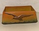 Reutemann Antik 
presents: 
P. Ipsens 
Enke: Bowl With 
seagull 
decoration