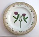 Lundin Antique 
presents: 
Royal 
Copenhagen 
Flora Danica. 
Dinner plate. 
Design # 3549. 
Diameter 25 cm. 
(1 ...