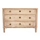 Aabenraa 
Antikvitetshandel 
presents: 
Gustavian 
chest of 
drawers. Sweden 
circa 1780. H: 
85cm. Top: 
119x56cm