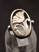 Middelfart 
Antik presents: 
830 silver 
vintage ring