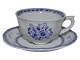 Antik K 
presents: 
Arabia 
Suomen Kukka
Coffee cup