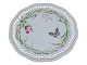 Antik K 
presents: 

Butterfly
Luncheon plate 
with pierced 
border 22,5 cm.