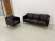 MR Retro Design 
presents: 
Ilva 
DC3600 sofa 
group 
consisting of 3 
people. Sofa 
and chair in 
Dark Brown 
leather ...