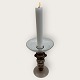 Moster Olga - 
Antik og Design 
presents: 
Glass 
candle holder
Brown stem
Cuts
*DKK 750