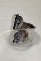 Danam Antik 
presents: 
Jacob Hull 
Silver Plated 
Bracelet