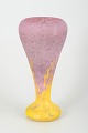 L'Art presents: 
Daum 
Nancy, France
Vase, Art 
Deco, 1930s.