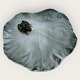 Moster Olga - 
Antik og Design 
presents: 
Royal 
Copenhagen
leaf frog on 
leaf
#2477
*DKK 675