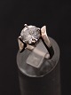 Middelfart 
Antik presents: 
Sterling 
silver ring 
with large 
clear stone