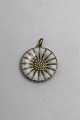 Danam Antik 
presents: 
Georg 
Jensen Gilded 
Sterling Silver 
Marguerit 
(Daisy) Pendant