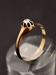 Middelfart 
Antik presents: 
14 carat 
gold ring with 
diamond