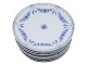 Antik K 
presents: 
Empire 
with pierced 
border
Luncheon plate 
21.8 cm.