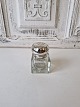 Karstens Antik 
presents: 
Crystal 
inkwell with 
silver lid from 
1923