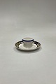 Danam Antik 
presents: 
Royal 
Copenhagen Blue 
Pheasant Egg 
Cup No. 696
