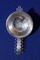 Antikkram presents: Cohr tea strainer of Danish sterling silver