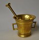 Pegasus – Kunst - Antik - Design presents: Danish brass mortar with pestle, 19th century.