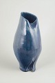L'Art presents: European studio ceramicist, unique vase, 1987.