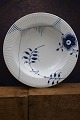 K&Co. presents: Royal Copenhagen Mega Mussel pasta plate / dish. RC#630. 1.sort. Dia.: 31cm.