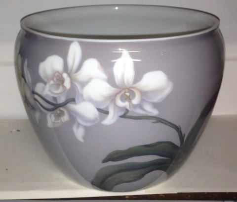 Bing & Grondahl Art Nouveau Vase/Flower pot No 7320/214