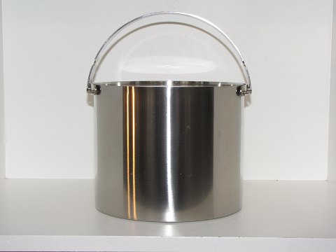Stelton Cylinda Line
Large ice bucket