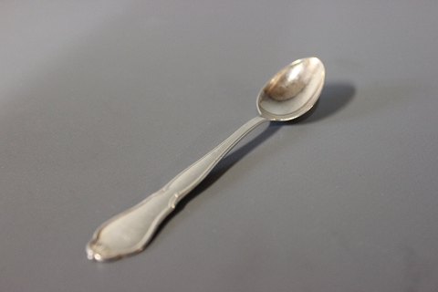 Tea spoon in Ambrosius, silver plate.
5000m2 showroom.