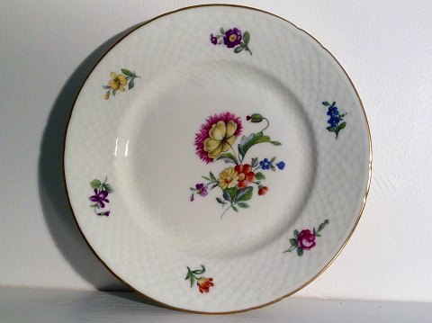 Bing & Grondahl
Saxon flower
Lunch Plate
# 26
*100 DKK
