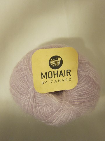 Brushed Lace
Brushed Lace is a natural product of a very high quality from the angora goat 
from South Africa mixed with the finest Mulberry Silk
The colour shown is: Rose-pink, Colourno 3038
1 ball of wool containing 25 grams