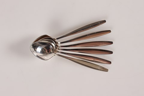 Georg Jensen
Cypres cutlery
Caffee Spoons
L 11 cm