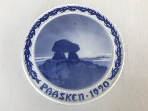 Bing & Gröndahl
Ostern Platte
1920
Riesen-Grab
* 200kr