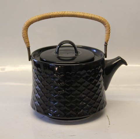 656 Tea pot 1.6 l / 3 pints Palet Cordial Black  Nissen Kronjyden B&G Quistgaard 
 Stoneware