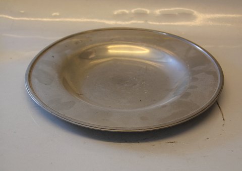 Just A 515 Patinated pewter dish 30 cm Trace of age and use
