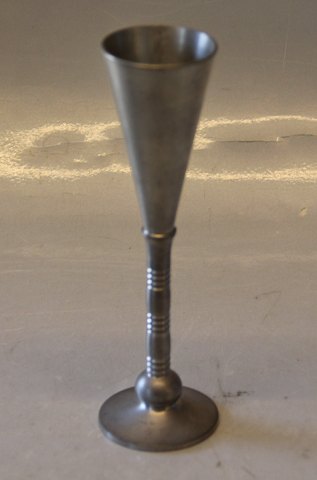 Just A Molded pewter 2792 Dring glass for sharps 15.8 cm
