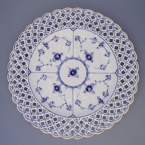 Royal Copenhagen, blue fluted full lace; plate with gold #1098