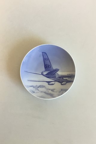 Royal Copenhagen Commemorative Plate DC8 SAS Flight plate