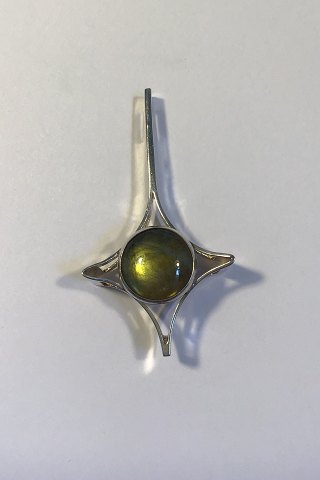 Finnish Sterling Silver Pendent with olive-coloured stone