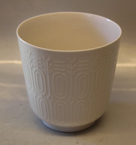 Kongelig Dansk 4133 Kgl. Hvid Urtepotte - vase 14 x 14.5 cm Blanc de Chine 
Thorkild Olsen
