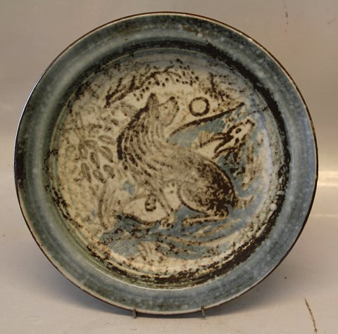 B&G Art Pottery B&G 915 Bowl decorated with wolf 28.5 cm
