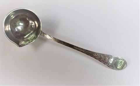 Jon Jonsen born Iceland 1750 - died in Copenhagen 1805. Sauce spoon produced 
1788. Length 18.5 cm.