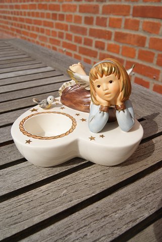 WorldAntique.net - Goebel figurine No 44071, lying girl with angel wings  and bird
