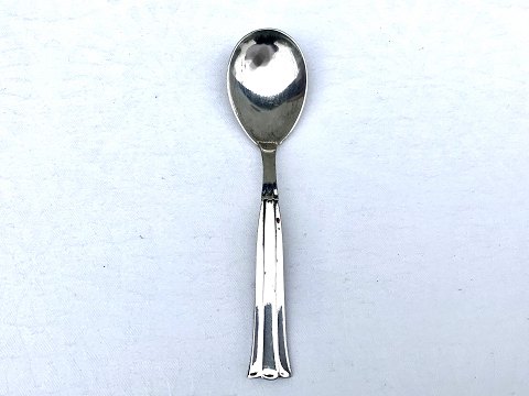Ruler
silver Plate
jam spoon
* 60kr