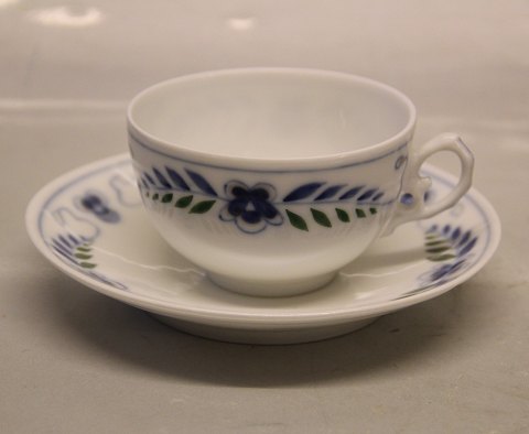 Blue Vicia 102 Coffee Cup and saucer 13.3 cm (305)  (Vikke)  B&G Skonvirke  
Porcelain