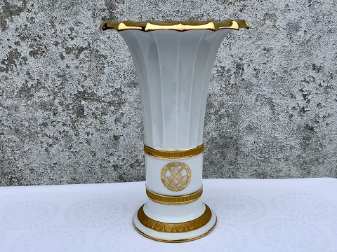 Royal Copenhagen
Hetsch vase
*1500 kr
